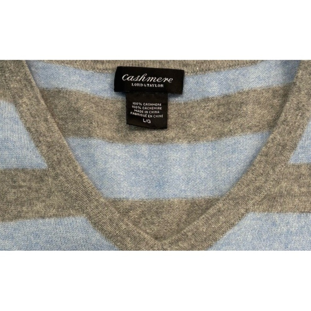 Lord & Taylor 100% Cashmere Striped V-Neck Sweater Size L Blue Gray Soft Knit - Picture 3 of 7